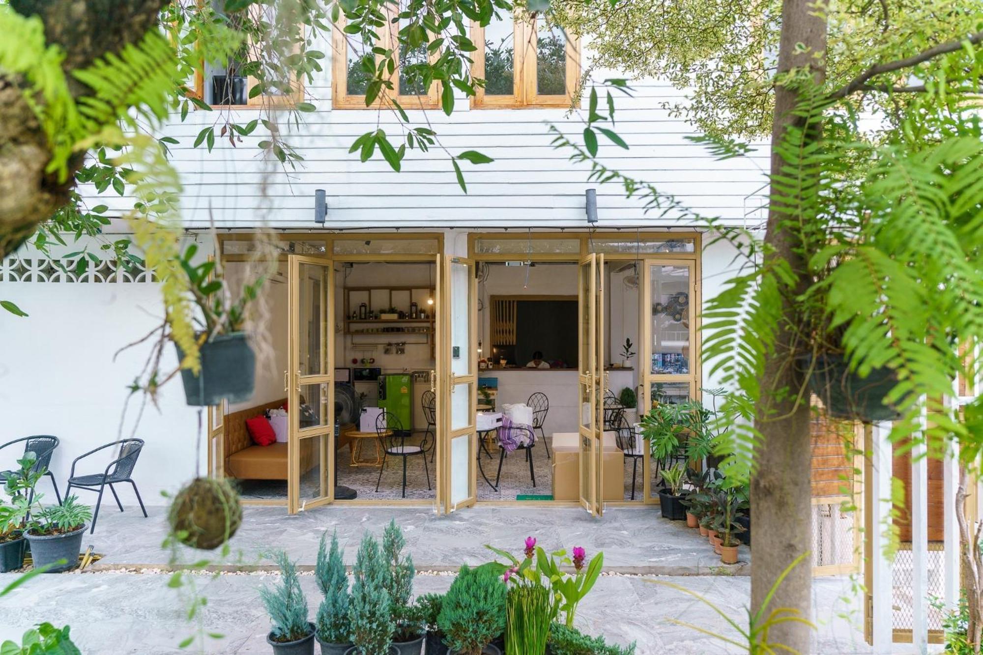 Sherva101 Home And Hostel Chiang Mai Exterior photo